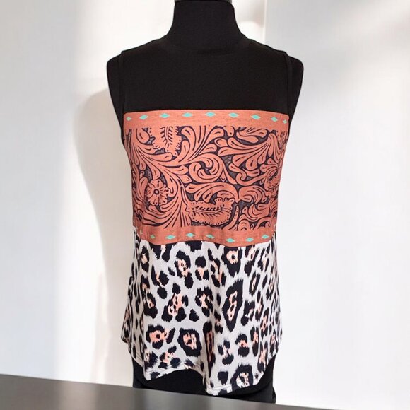 Leopard Multi Color-block T-shirt - Picture 1 of 8